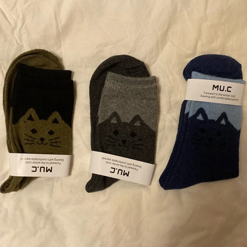 CAT SOCKS in FIVE COLORS!!!